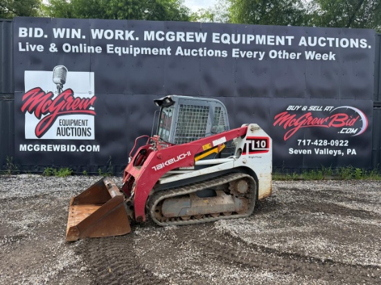 2016 Takeuchi TL10 Skid Steer Loader