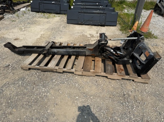 Kubota L4455A 4 Pt Hitch and Subframe Wh Auto Latch Uni-Tach