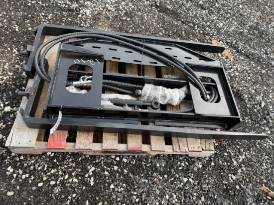 Future SF60 60” Hydraulic Skid Steer Forks