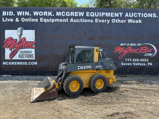 2016 John Deere 320E Skid Steer Loader