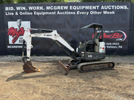 2016 Bobcat E35 Mini Excavator