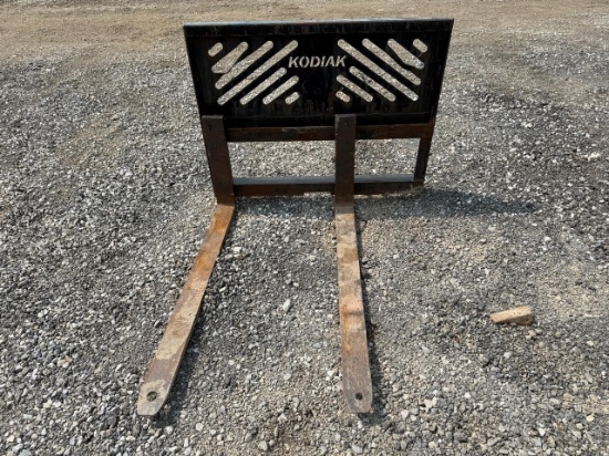 Kodiak 48” Skid Steer Pallet Forks