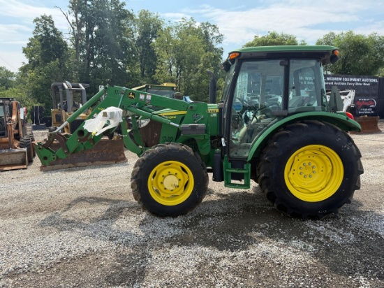 2016 John Deere 5055E Tractor