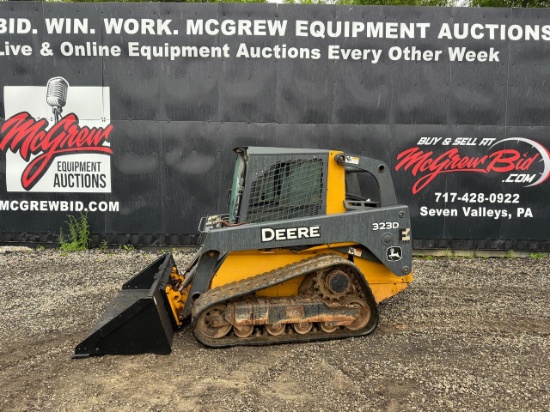 John Deere 323D Skid Steer Loader