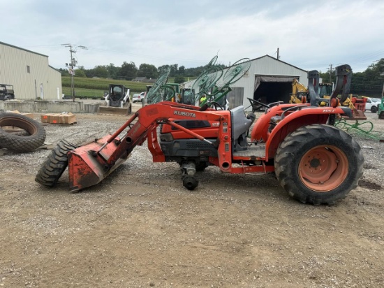 Kubota L3130D Compact Tractor