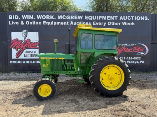 John Deere 3020 Tractor
