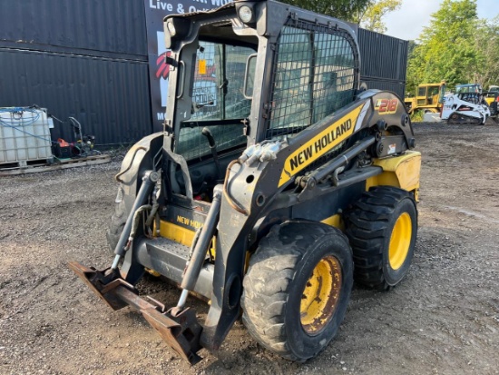 New Holland L218 Skid Steer Loader