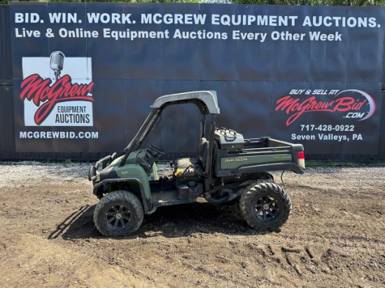 2015 John Deere XUV825i Gator Utility Vehicle