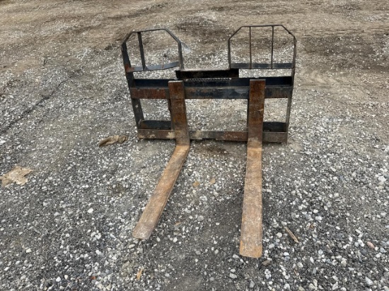 Bobcat 48” Pallet Forks