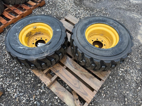 Caterpillar 12-16.5 Pneumatic Skid Steer Tires-QTY: 2