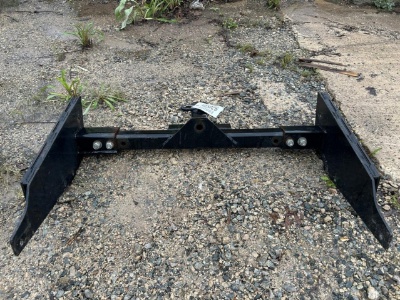 Tractor Trailer Hitch Bracket