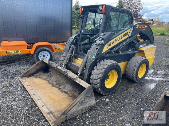 2013 New Holland L225 skid loader, GP bucket, cab (missing door) power wedges, heat, AC, hand and