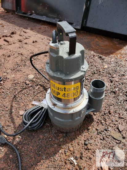 Mustang MP4800 water pump