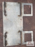 Heavy duty skid loader mounting plate