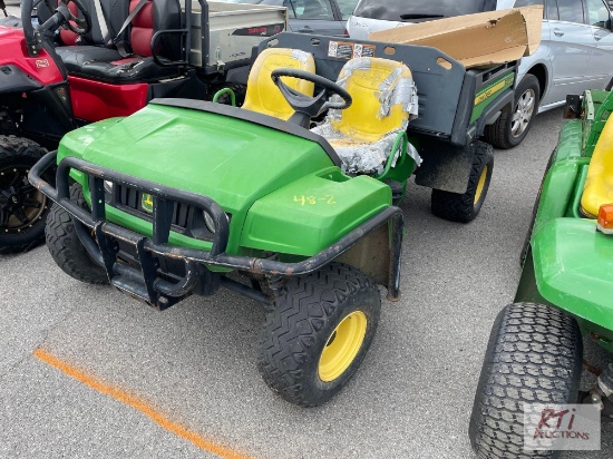 John Deere gator TX 4x2, hydraulic dump, engine runs but has rear end issue does not drive -