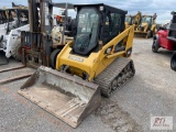 Cat 247B track skid loader, power wedges, GP bucket, cab, heat, joystick control, 2718hrs. S/N: