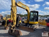 Komatsu PC78 US excavator, rubber tracks, mechanical thumb, 48in ditching bucket, cab, heat, A/C,