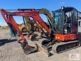 Kubota KXO33-4 mini excavator with rubber tracks, blade, boom plumbing, S/N:HI3237, 4302 hrs.