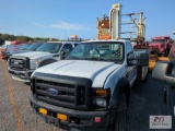 2009 Ford F550 XL regular cab, manlift truck with Reading utility body, diesel, 106,055 miles, does