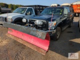 2016 Ford F-350 XL extended cab pickup, 4WD, Boss 9ft plow, SaltDogg SHPE2000 poly slide-in salter,
