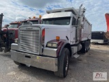 1999 Freightliner tandem axle dump, 18 speed transmission, air tag axle, Trail Star 16ft aluminum