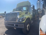 2011 International WorkStar 7400 single axle debris truck, Petersen Lightning Loader grapple,