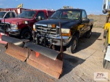 2001 Ford F350 XLT Regular cab pickup, Tritan V10 engine, v plow, 8ft box, 4WD, PW, PL, A/C,