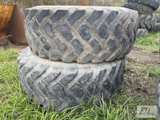 (2) 20.5R25 tires