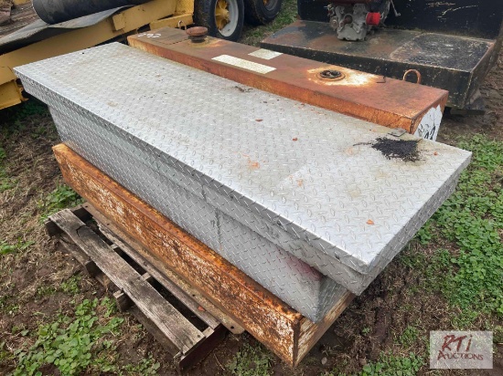 Fuel tank, truck toolbox