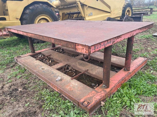 Trench box