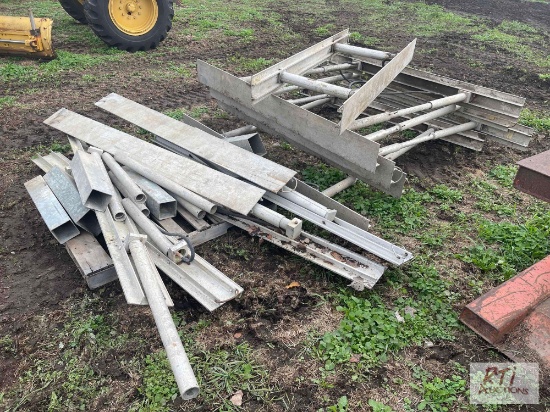 Aluminum shoring
