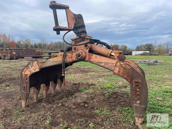 MANN grapple