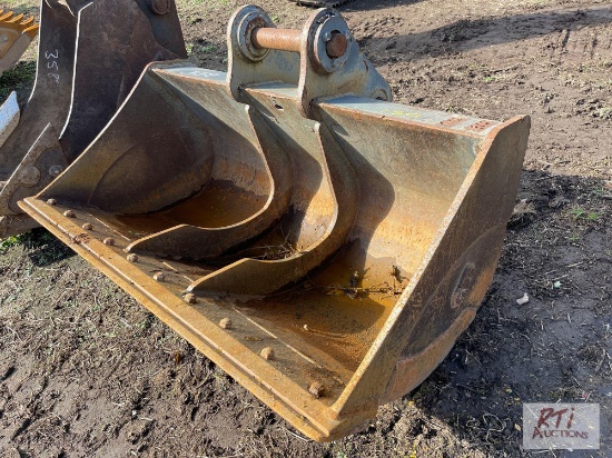 60" ditching bucket