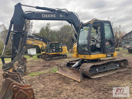 2018 John Deere 75G excavator, 510 hours, 36" digging bucket, quick coupler, hydraulic thumb, blade,