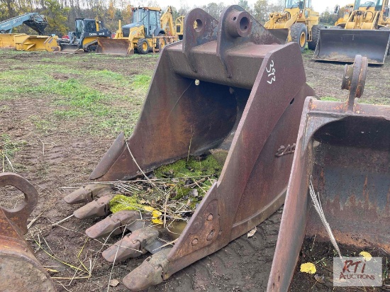 EACO 40" digging bucket