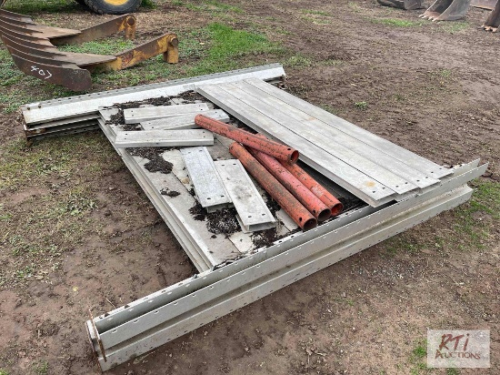 Aluminum shoring