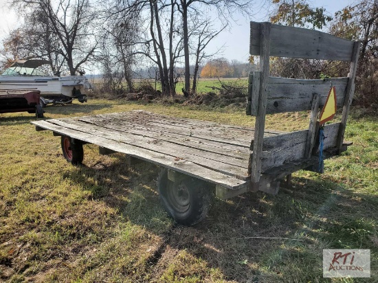 Flat rack wagon