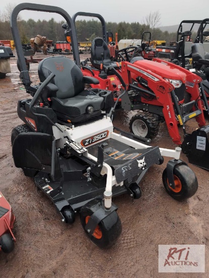 New Bobcat ZT3500 commercial zero turn mower, 52in deck, suspension seat, Kawasaki 22hp engine, 1