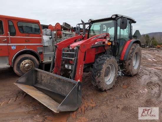 Massey Ferguson 4707 tractor, 4WD, loader, 2 remotes, exterior PTO control, cab, heat, A/C, buddy