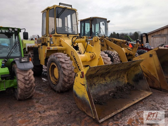 Trojan 1700 wheel loader, GP bucket, cab