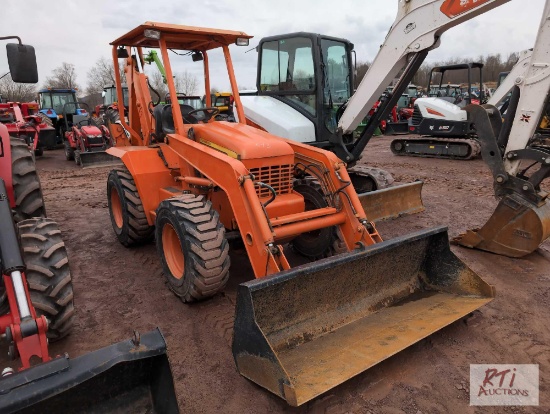Allmand TLB 6235ESL backhoe, 4WD, OROPS, 794 hrs