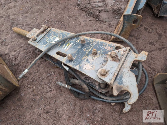 John Deere HH60 hydraulic hammer