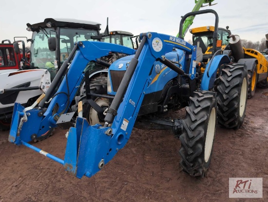 New Holland Workmaster 70 tractor, 4WD, loader, 1 remote, open station, 265 hrs