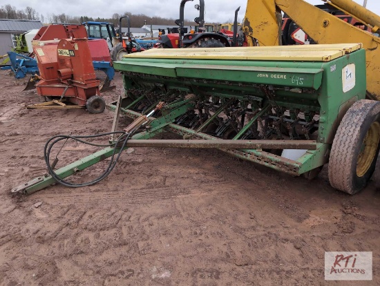 John Deere 8300 double disc drill
