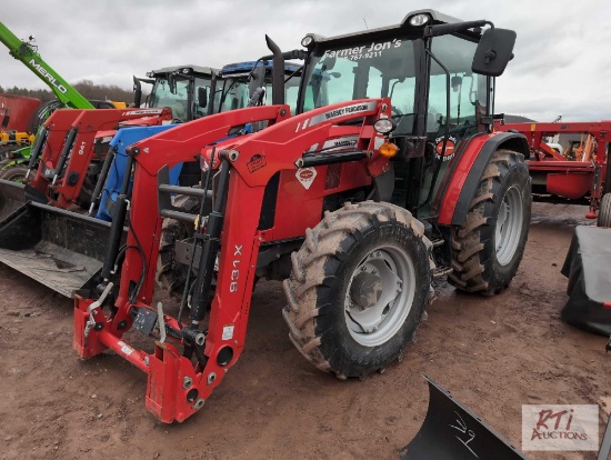 Massey Ferguson 4707 tractor, 4WD, loader, 2 remotes, external 3pt controls, cab, buddy seat, heat,