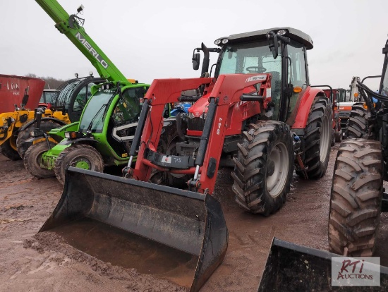 Massey Ferguson 5613 tractor, 4WD, loader, Dyna 4 transmission, 3 remotes, cab, buddy seat, heat,