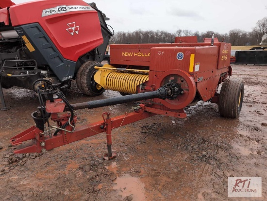 New Holland 575 small square baler with thrower