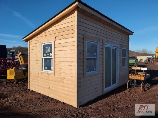Amish built wooden cabin, insulated, sliding front door, windows, interior closet, 14ft x 9ft...