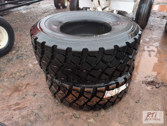 (2) Bridgestone 445 / 65 R 22.5 new truck tires...