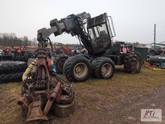 Valmet...911C tree feller with Cranab 1400 tree shear - engine ran 1 year ago and drove into place,
